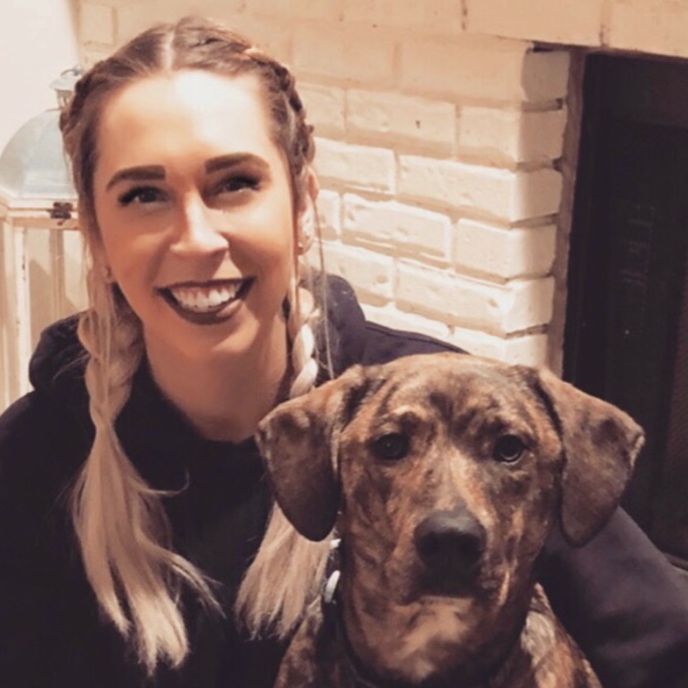 Meet your Posher, Emily